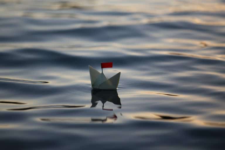 Build an unsinkable boat
