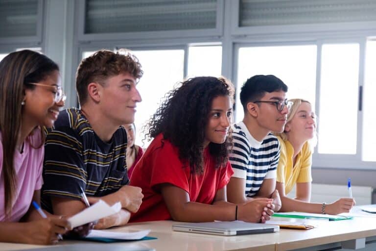 Supporting neurodivergent students in secondary schools